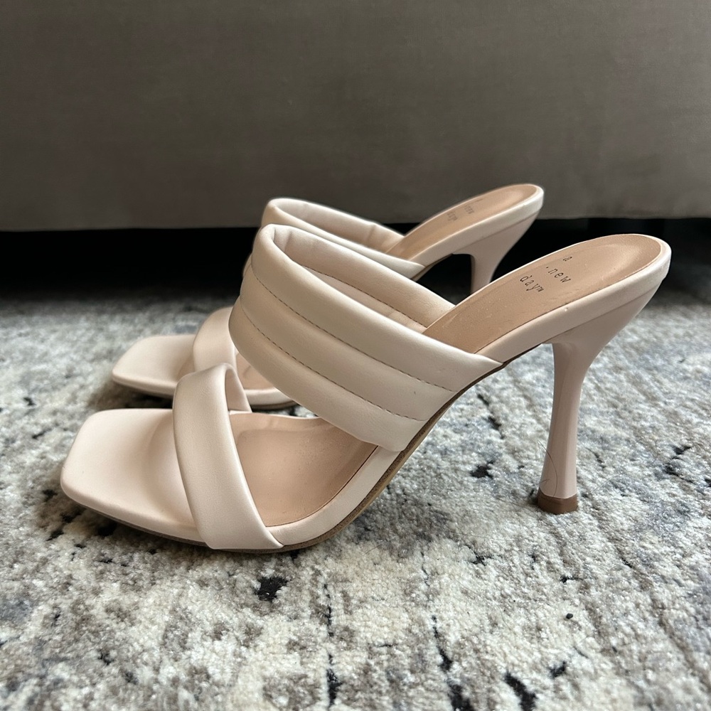 A New Day (Target) Cream Mule Heels Size 7
